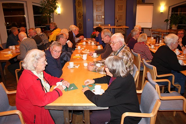 Samvaro med kaffe och kaka 6