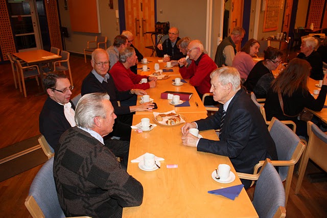 Samvaro med kaffe och kaka 4